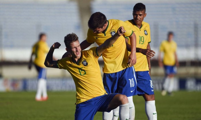 http://correiodosul.com/wp-content/uploads/2015/07/Uruguay-South-America-U20-Peru-Brazil-Soccer-GRT22AAQ0.1.jpg