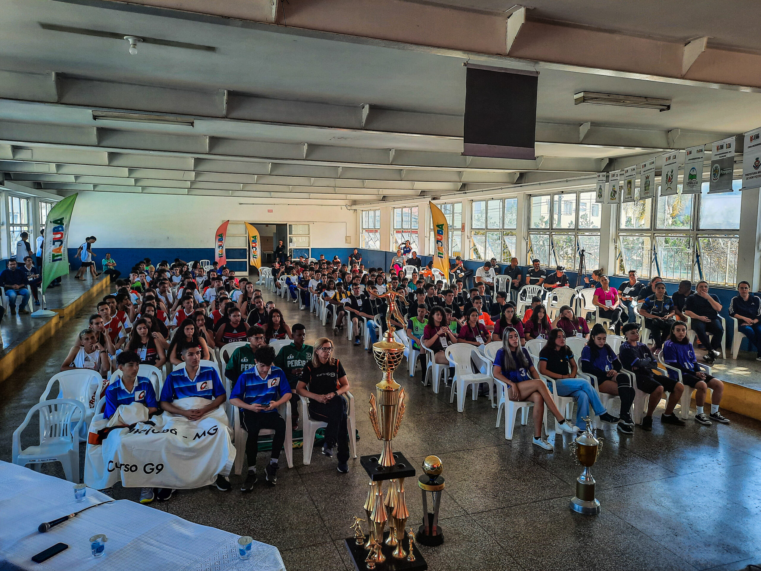 Estudantes de Itaú de Minas representam a cidade na etapa microrregional  dos Jogos Escolares